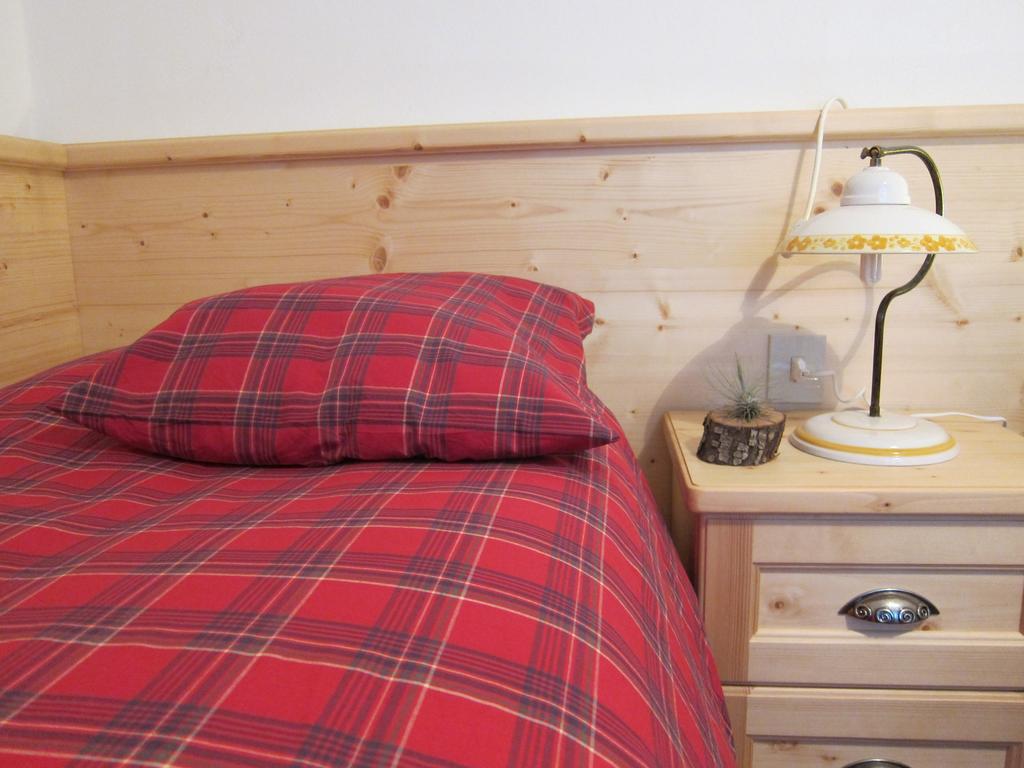 Di Baut Hotel Ovaro Room photo